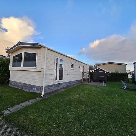 ZP 508 - Camping de Zandput Vrouwenpolder Buitenkant foto